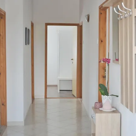 Kantun Apartman *