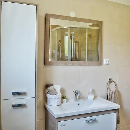 Kantun Apartman *